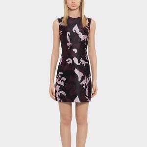 VERSACE printed dress size 42 NWT